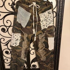 POL Camouflage Pants with Lace Details